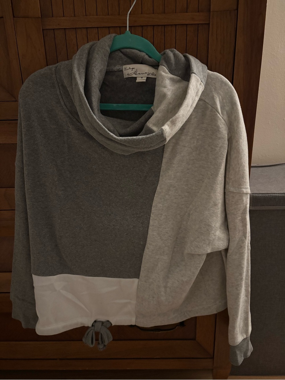 Vintage Havana Gray Colorblock Cowl Neck Sweater